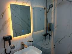 aeb0f655-5fbd-44d8-b390-fd95dbeca710